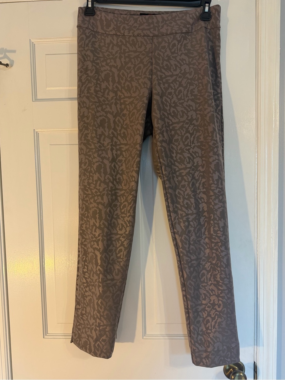 Krazy Larry Women Tan Taupe Animal Cheetah Pull-On Ankle Stretch Pant size 10
